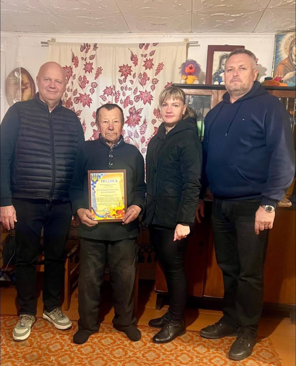 У Вороновицькій громаді привітали довгожителя з 90-річним ювілеєм