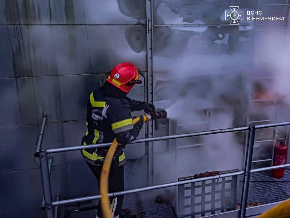 На Вінниччині рятувальники ліквідували дві пожежі в зерносушарках