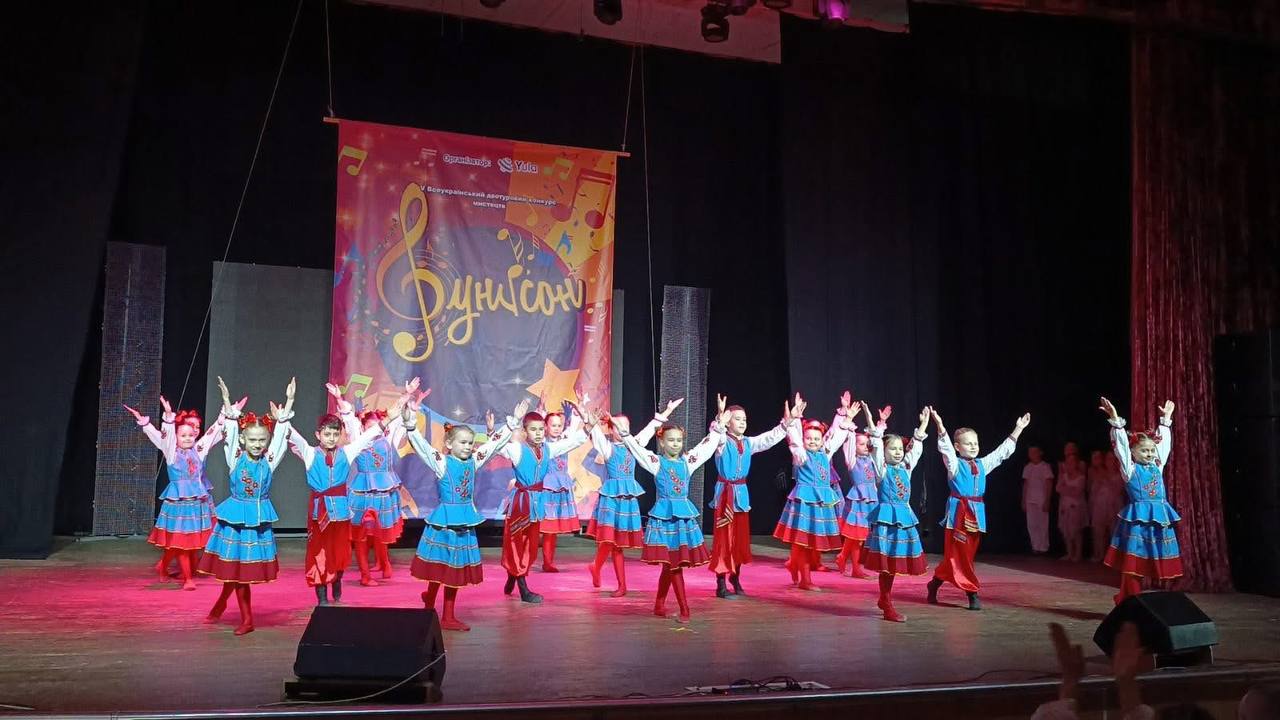 Вороновицькі юні танцівники здобули призові місця на Всеукраїнському конкурсі «В унісон»