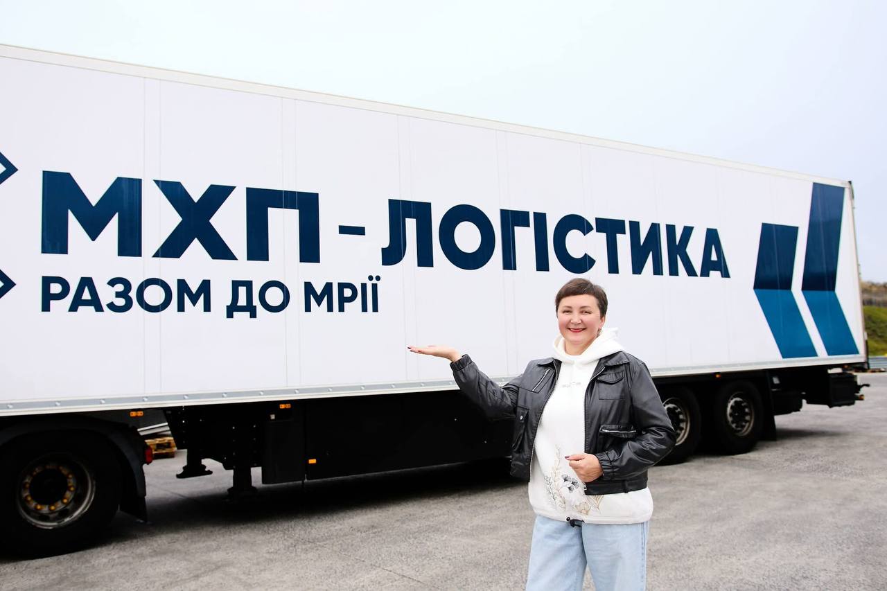 «Коли сідаю за кермо 20-тонної фури — знаю, я на своєму місці». ІСТОРІЯ ВІРИ БАБІЙ, ВОДІЙКИ «МХП-ЛОГІСТИКА»