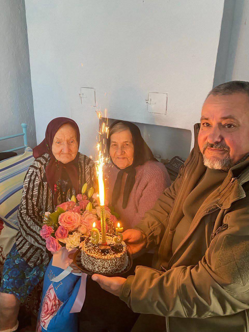 У громаді відзначили 95-річний ювілей жительки села Агрономічне