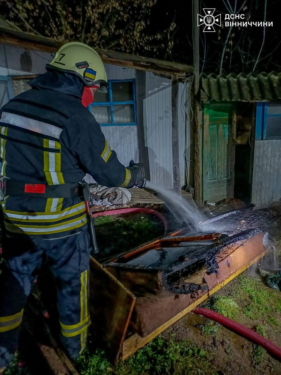 Пожежі на Вінниччині: п’ять випадків у житловому секторі, двоє постраждалих