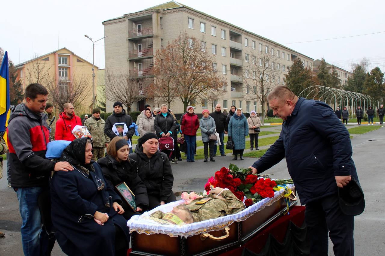 Іллінеччина провела в останню путь Захисника України Сергія Мілевського