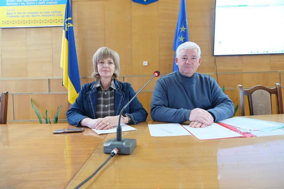 На засіданні постійної комісії Липовецької міської ради розглянули зміни до програм та бюджету громади