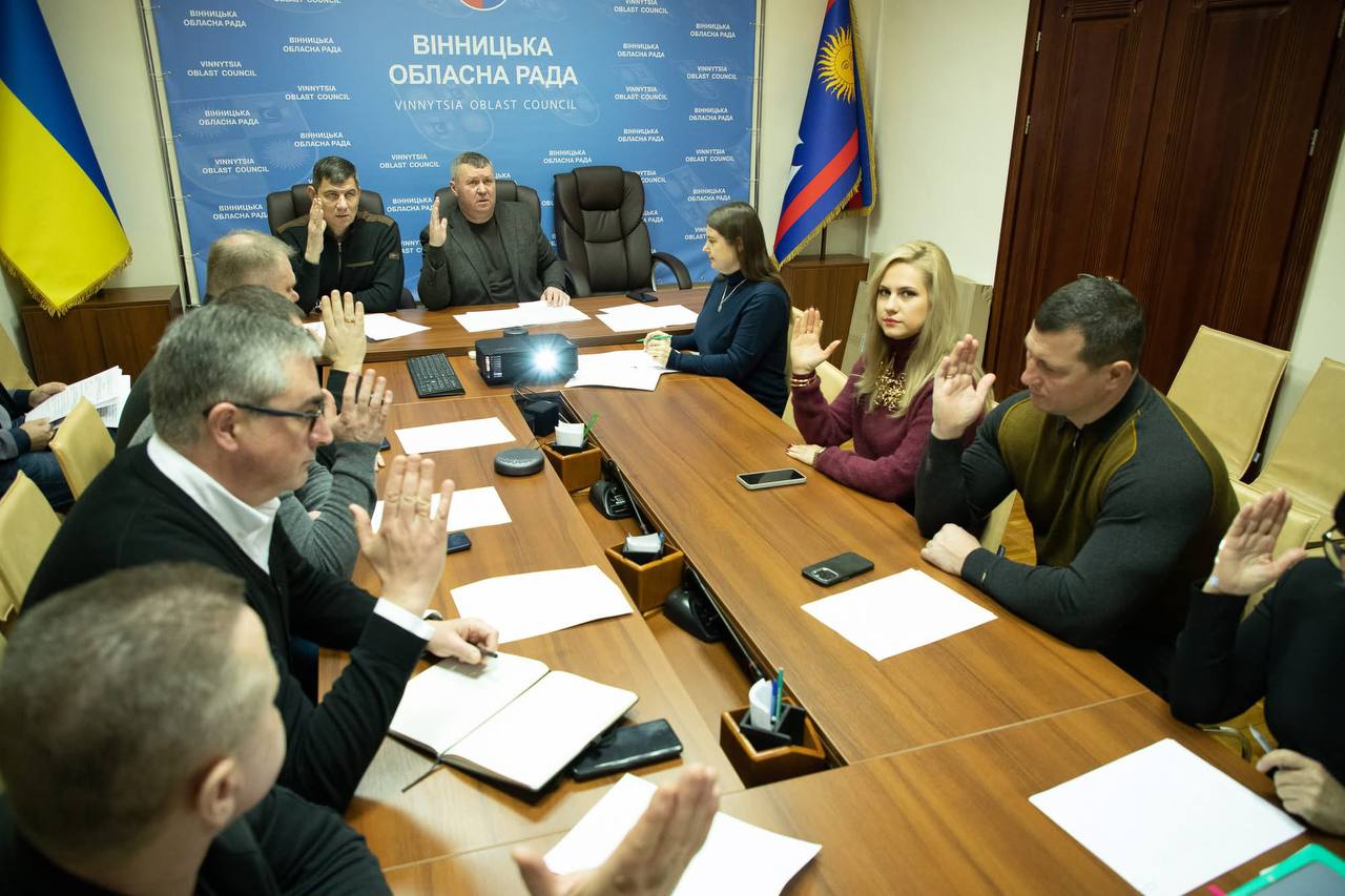 Конкурс-2026 надаватиме громадам-учасникам більше можливостей для реалізації ідей. Цьогоріч громади зможуть подавати необмежену кількість проєктів. Напрями «Безпека і оборона» та «Турбота» в умовах Конкурсу залишаються пріоритетними. Збройним Силам України потрібна наша підтримка. Особливу увагу маємо приділити облаштуванню ветеранських просторів, допомогти адаптуватися до мирного життя тим, хто нас захищав. Цьогоріч посилюємо напрям «Стійкість». Це можливість реалізації проєктів, спрямованих на відновлення та забезпечення стабільної роботи систем водо-, тепло-, енергозабезпечення в громадах